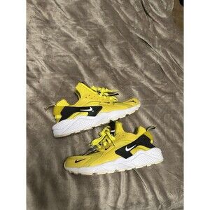 Size 10.5 - Nike Air Huarache Zip Bright Citron